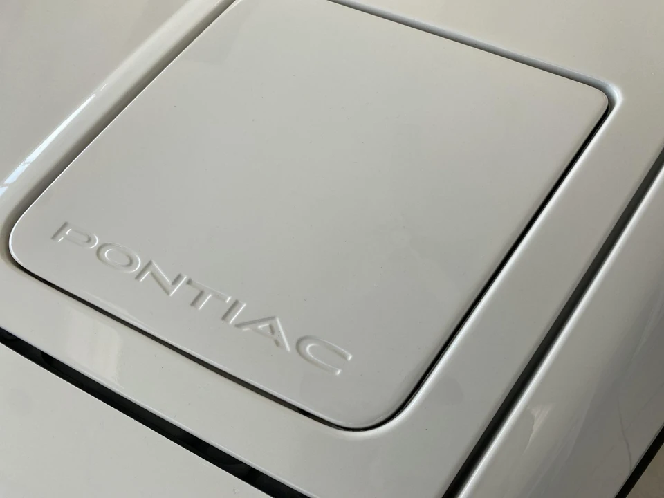 1984 Pontiac Fiero - Image 21 of 31