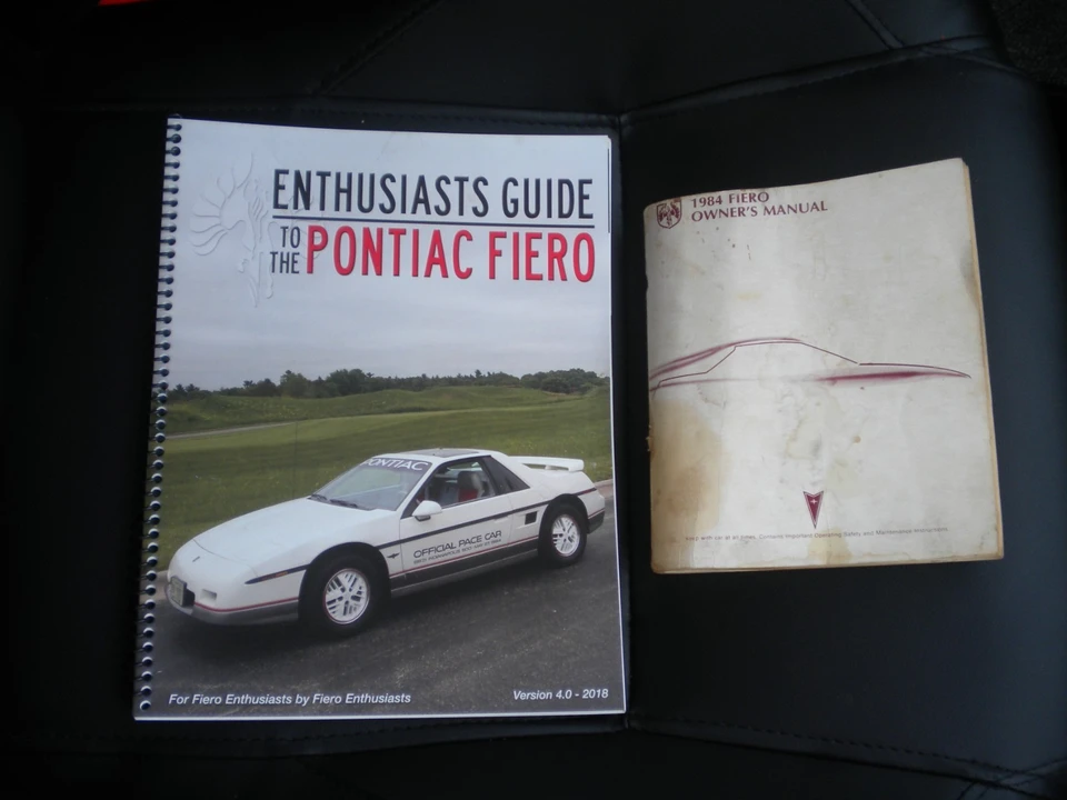 1984 Pontiac Fiero - Image 11 of 21