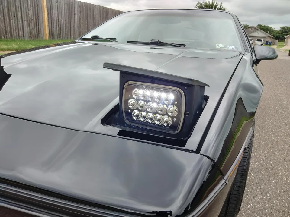 1984 Pontiac Fiero - Image 30 of 31