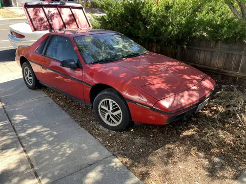 1984 Pontiac Fiero