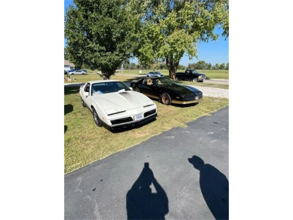 1984 Pontiac Firebird 3rd Gen - Image 16 of 30