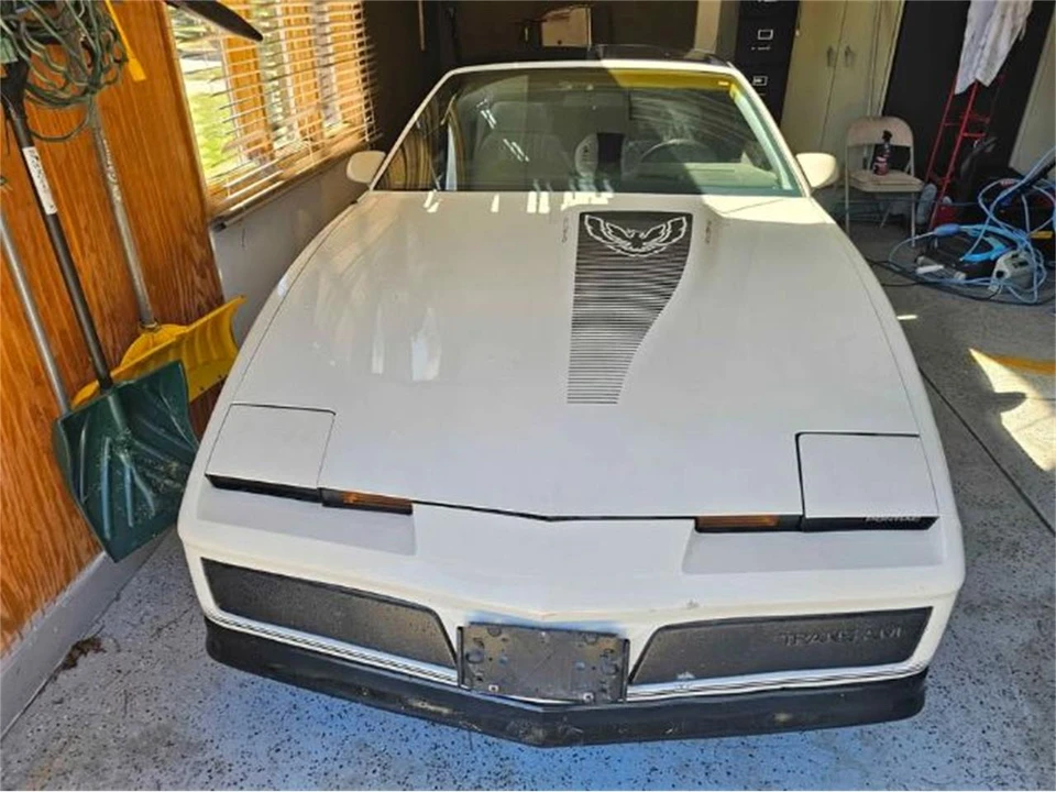 1984 Pontiac Firebird 3rd Gen - Image 9 of 21