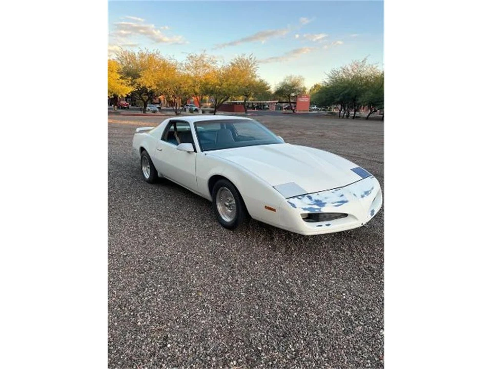 1984 Pontiac Firebird 3rd Gen - Image 8 of 9