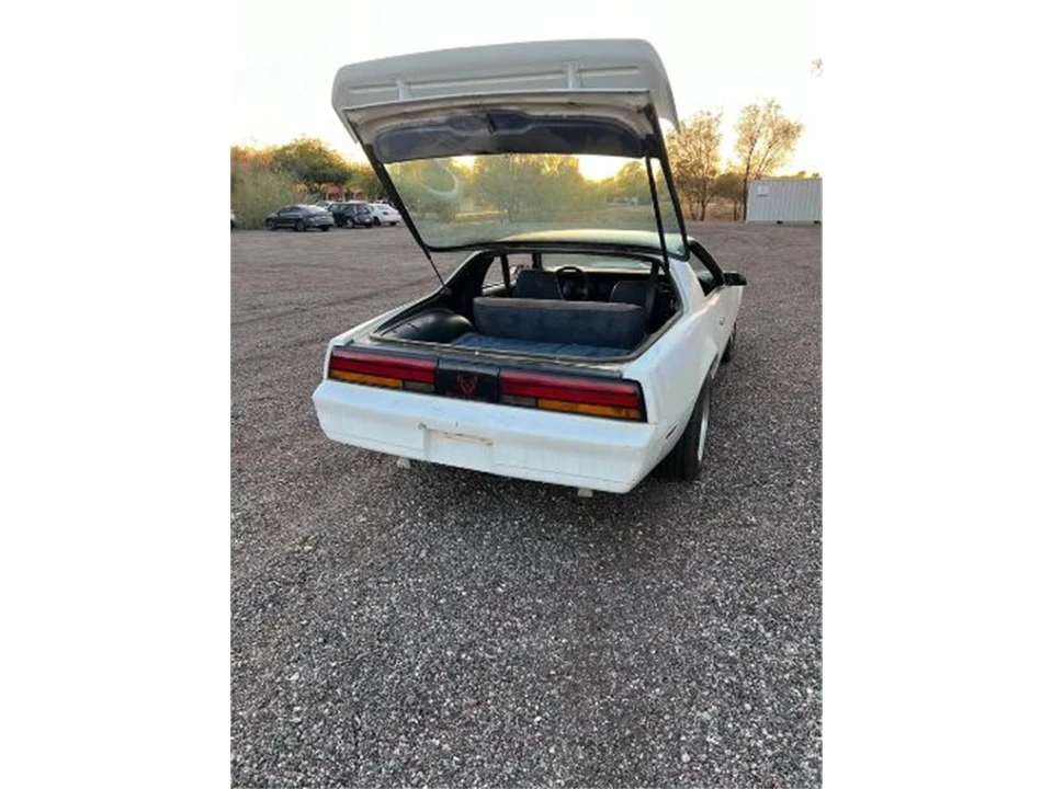 1984 Pontiac Firebird 3rd Gen - Image 7 of 9