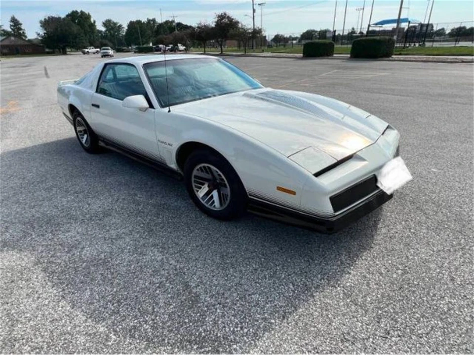 1984 Pontiac Firebird 3rd Gen - Image 2 of 23