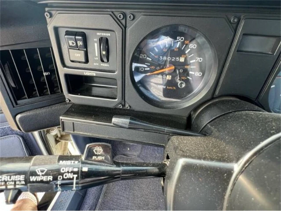 1984 Pontiac Firebird 3rd Gen - Image 9 of 23