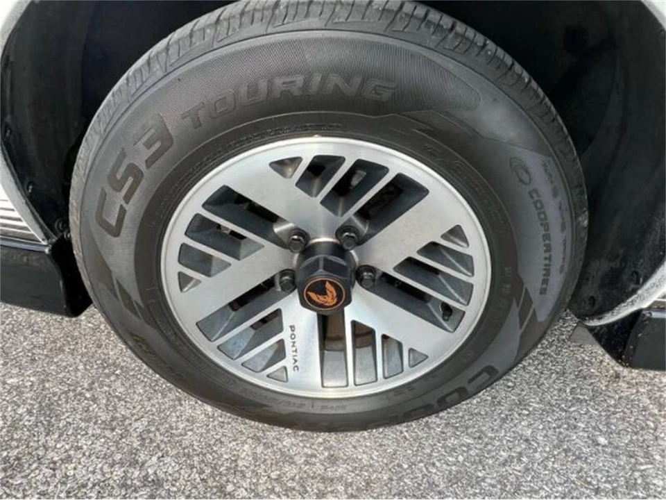 1984 Pontiac Firebird 3rd Gen - Image 19 of 23