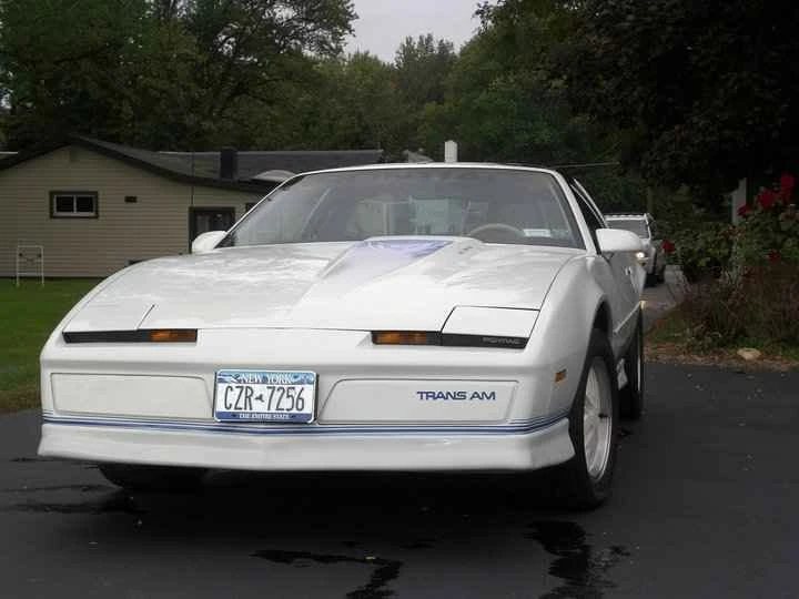 1984 Pontiac Firebird 3rd Gen - Image 2 of 4