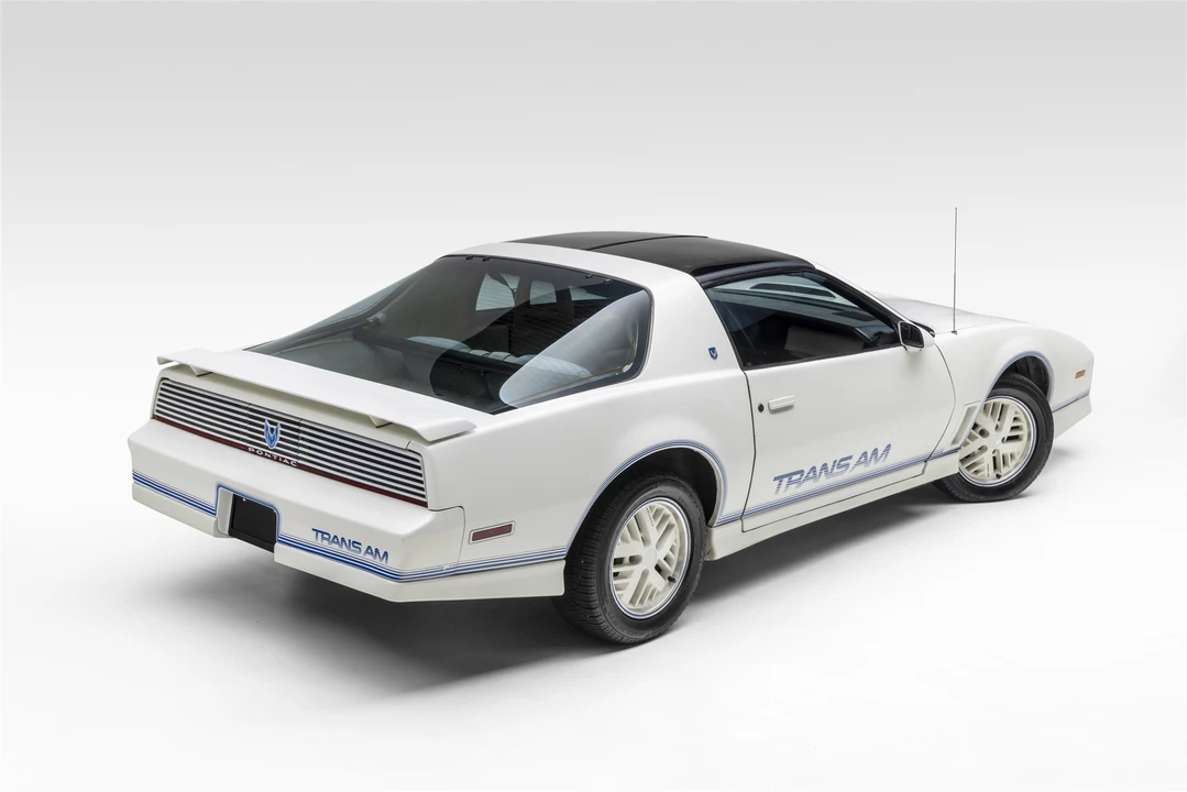 1984 Pontiac Firebird Trans Am 3rd Gen - Image 19 of 31