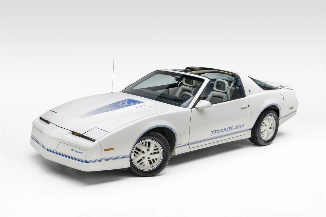 1984 Pontiac Firebird Trans Am 3rd Gen - Image 10 of 31