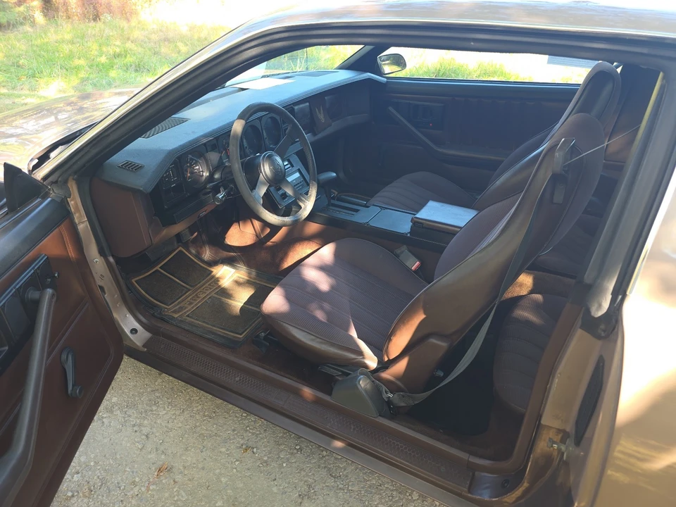1984 Pontiac Firebird 3rd Gen - Image 5 of 16