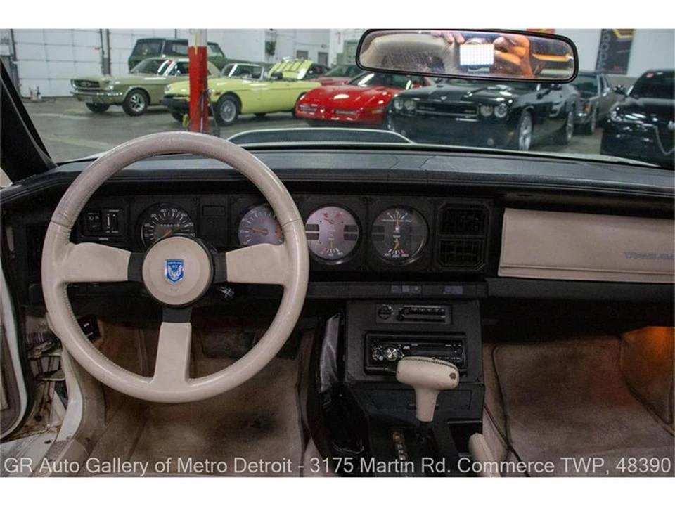 1984 Pontiac Firebird 3rd Gen - Image 16 of 31