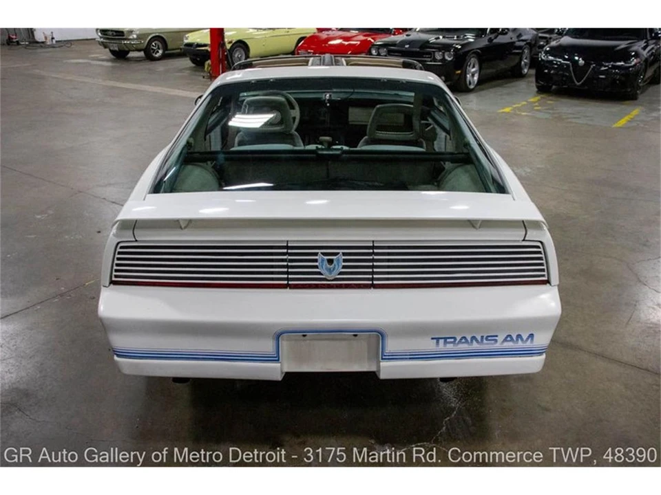 1984 Pontiac Firebird 3rd Gen - Image 5 of 31
