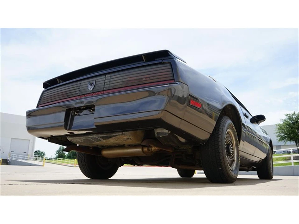 1984 Pontiac Firebird 3rd Gen - Image 16 of 31
