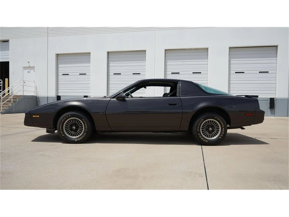 1984 Pontiac Firebird 3rd Gen - Image 6 of 31