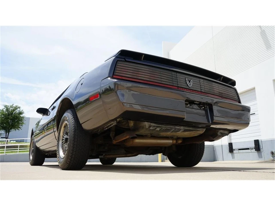 1984 Pontiac Firebird 3rd Gen - Image 10 of 31