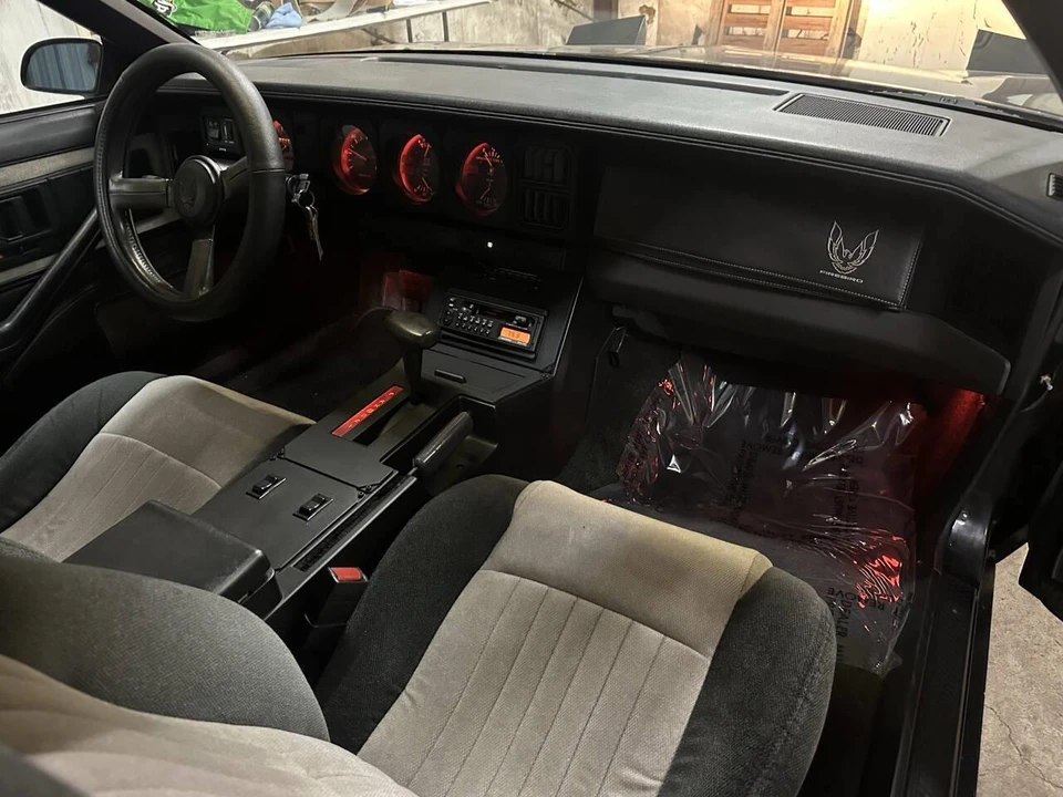 1984 Pontiac Firebird 3rd Gen - Image 8 of 18