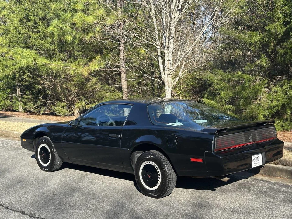 1984 Pontiac Firebird 3rd Gen - Image 5 of 18