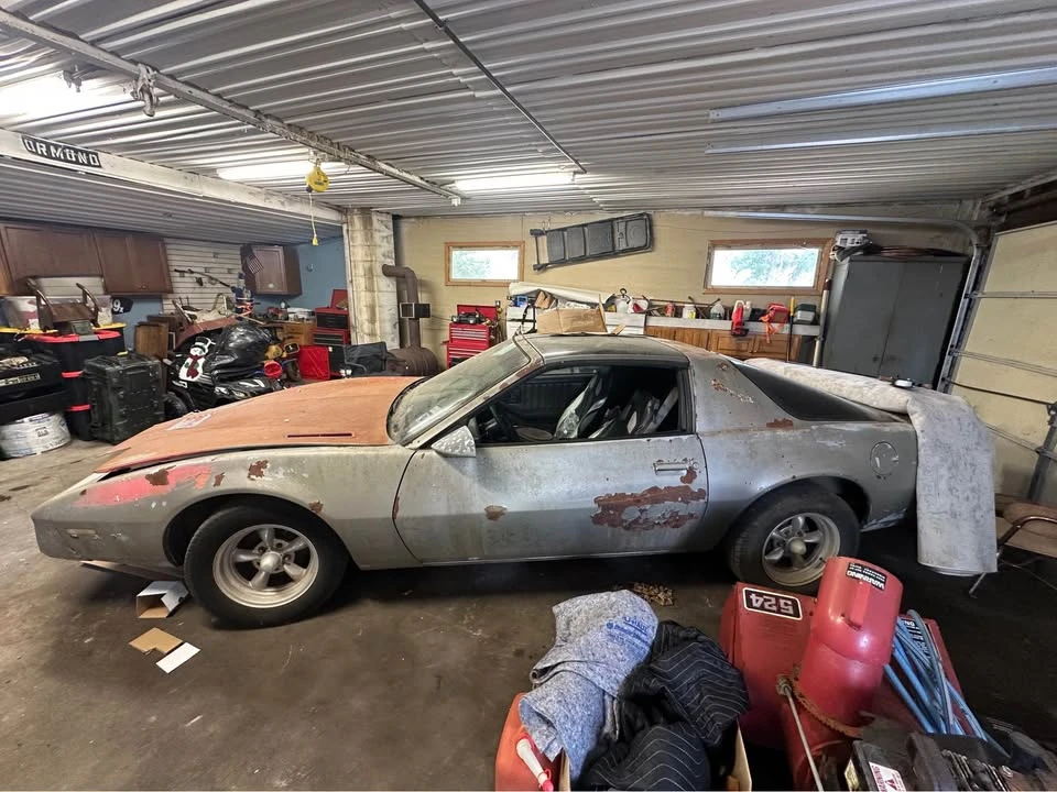 1984 Pontiac Firebird 3rd Gen - Image 2 of 3
