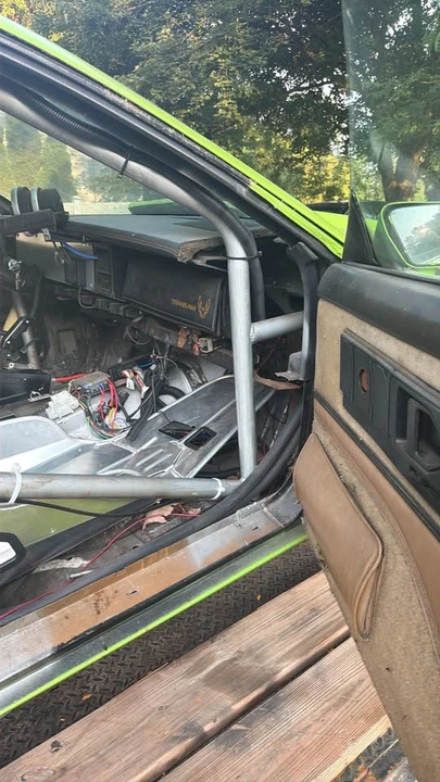 1984 Pontiac Firebird Formula 3rd Gen - Image 5 of 13