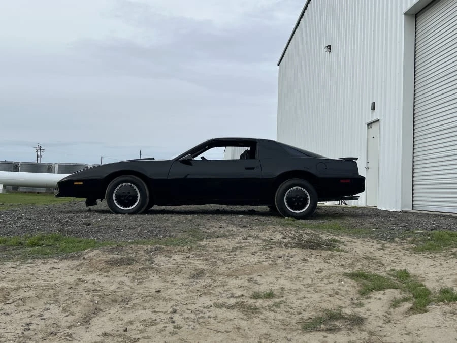 1984 Pontiac Firebird Trans Am 3rd Gen - Image 11 of 21