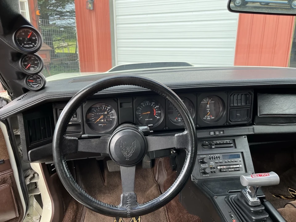1984 Pontiac Firebird Trans Am 3rd Gen - Image 18 of 21