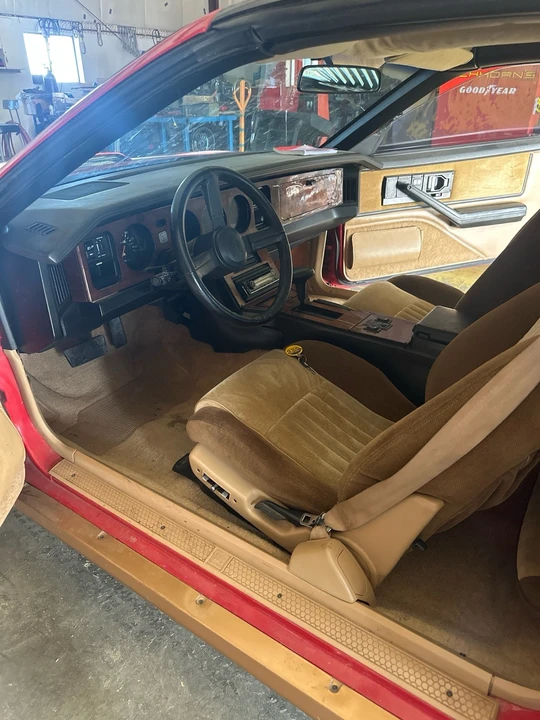 1984 Pontiac Firebird Trans Am 3rd Gen - Image 9 of 11