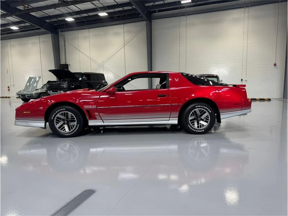 1984 Pontiac Firebird Trans Am 3rd Gen - Image 2 of 13
