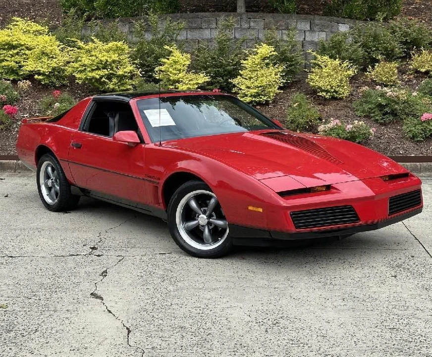 1984 Pontiac Firebird Trans Am 3rd Gen - Image 13 of 15