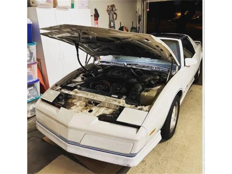 1984 Pontiac Firebird Trans Am 3rd Gen - Image 5 of 17