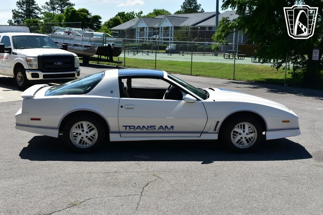 1984 Pontiac Firebird Trans Am 3rd Gen - Image 20 of 21