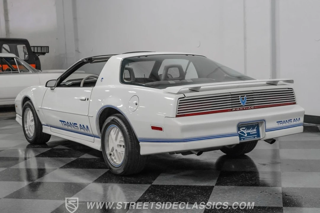 1984 Pontiac Firebird Trans Am 3rd Gen - Image 9 of 21