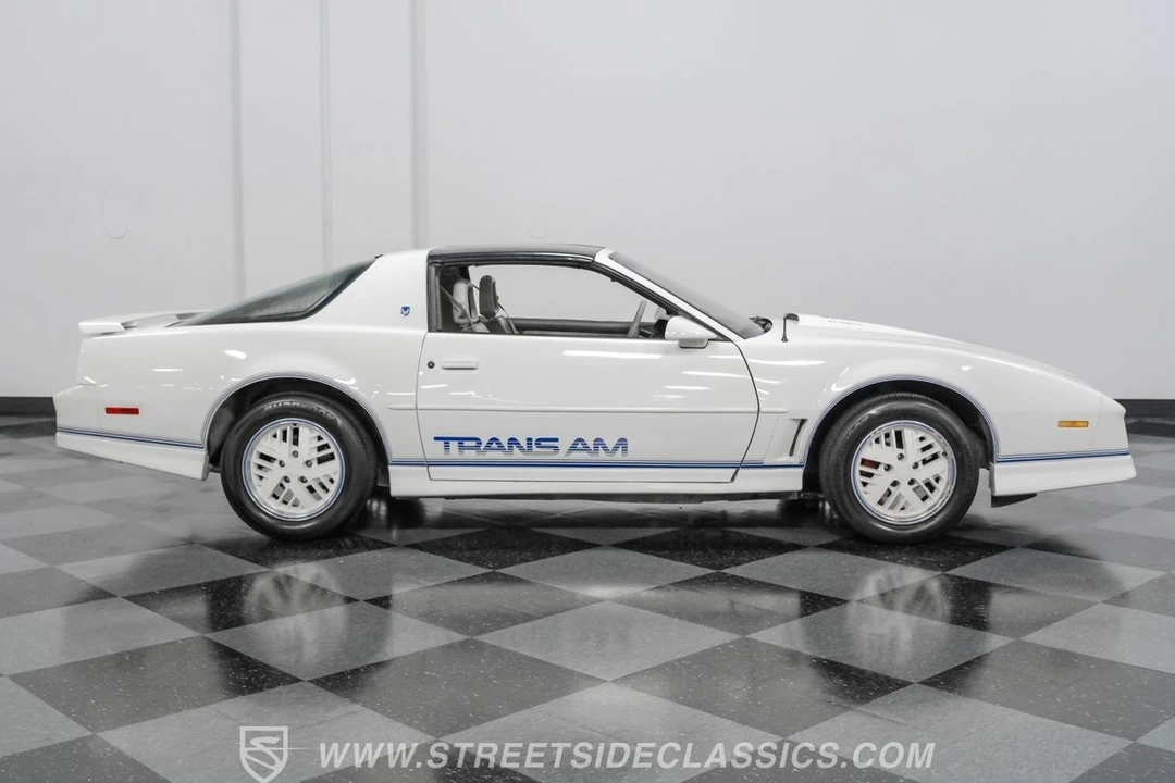 1984 Pontiac Firebird Trans Am 3rd Gen - Image 13 of 21