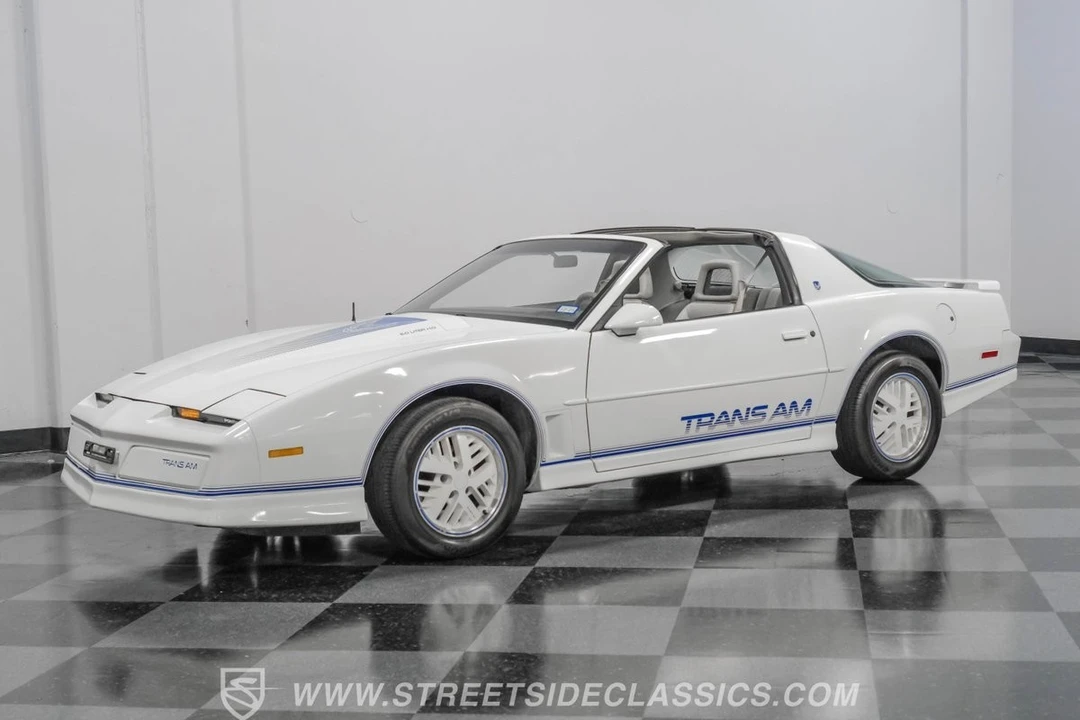 1984 Pontiac Firebird Trans Am 3rd Gen - Image 6 of 21