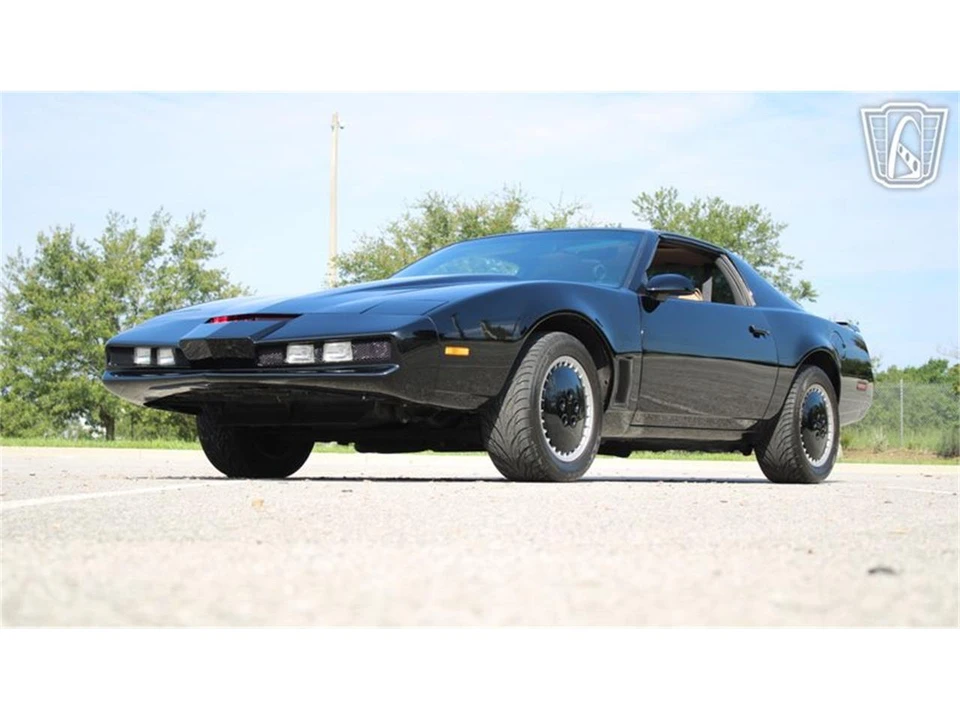 1984 Pontiac Firebird Trans Am 3rd Gen - Image 2 of 31