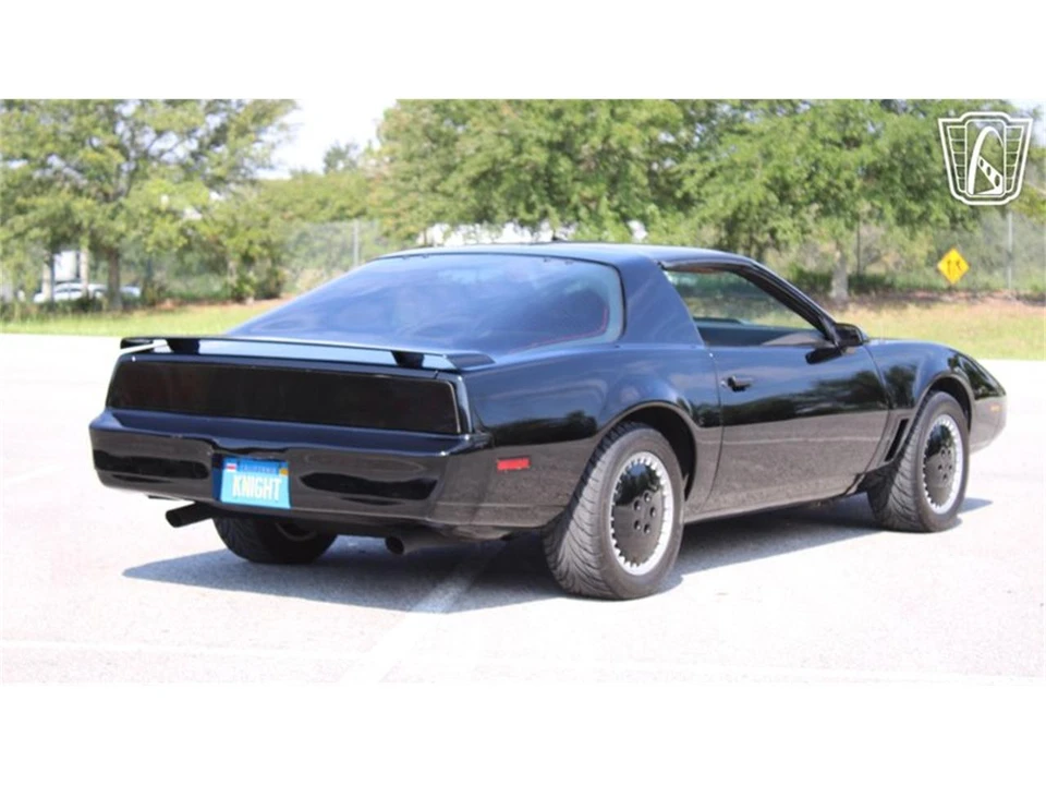 1984 Pontiac Firebird Trans Am 3rd Gen - Image 17 of 31