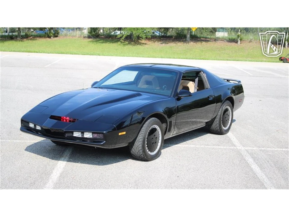 1984 Pontiac Firebird Trans Am 3rd Gen - Image 4 of 31