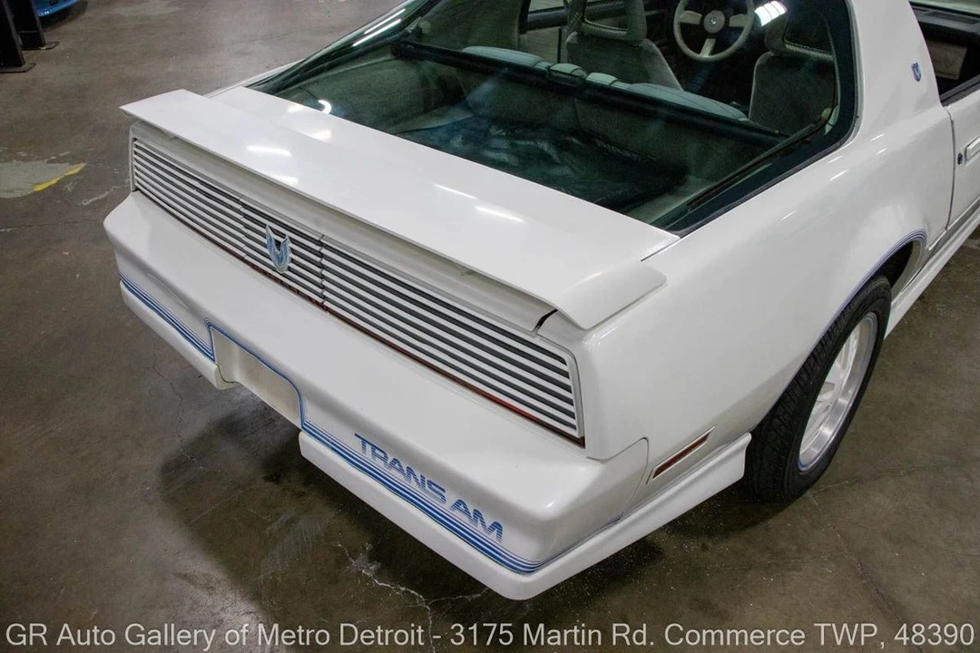 1984 Pontiac Firebird Trans Am 3rd Gen - Image 15 of 31