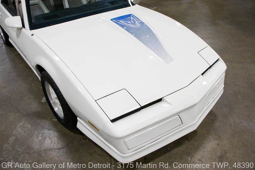 1984 Pontiac Firebird Trans Am 3rd Gen - Image 13 of 31