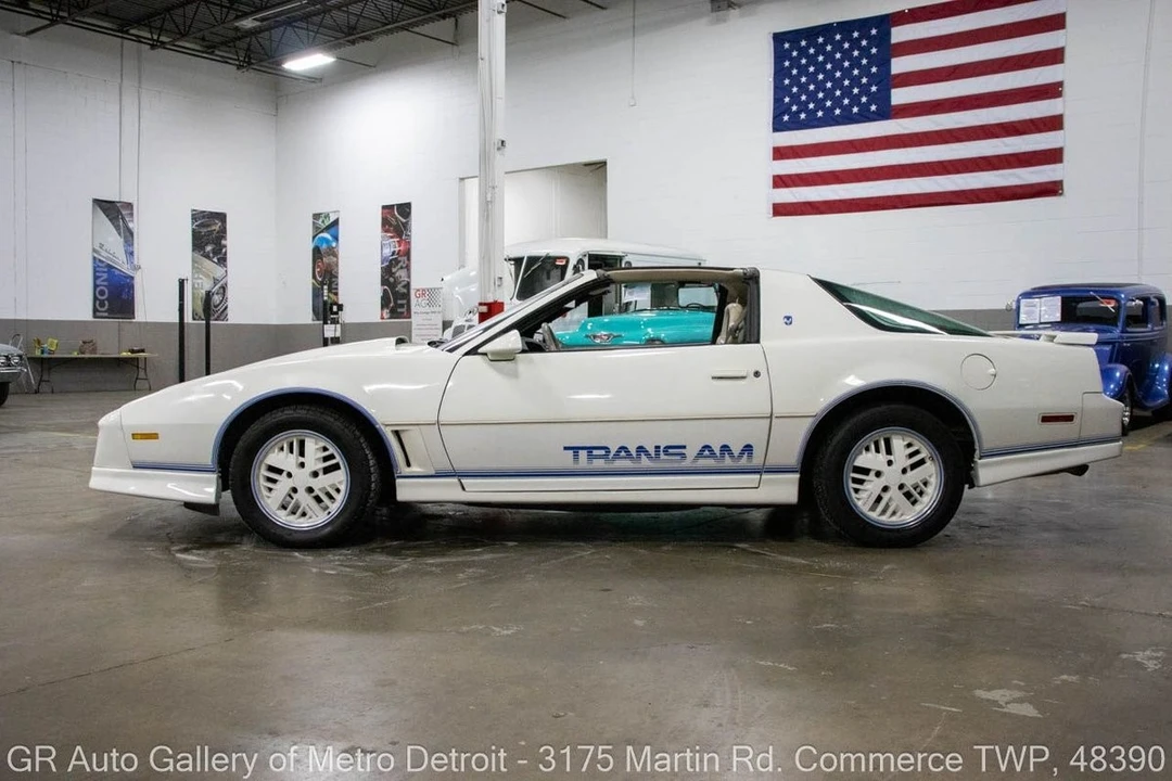 1984 Pontiac Firebird Trans Am 3rd Gen - Image 3 of 31