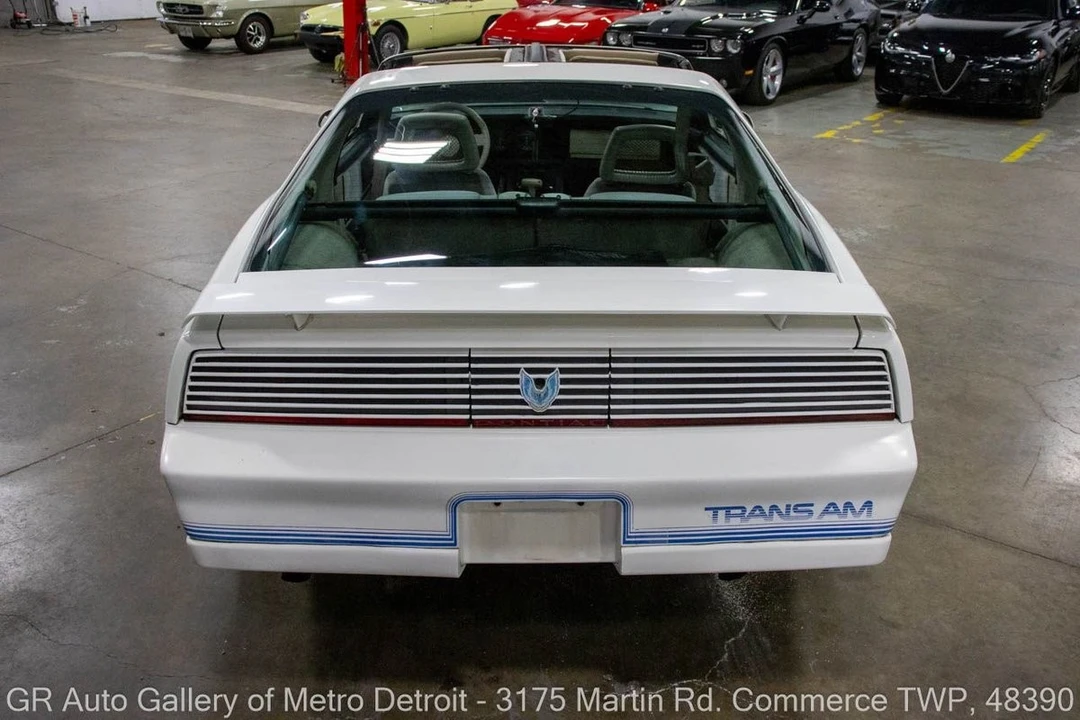 1984 Pontiac Firebird Trans Am 3rd Gen - Image 5 of 31