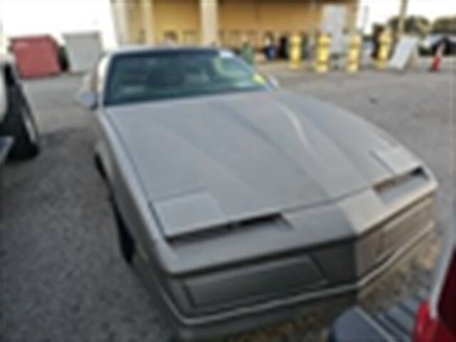 1984 Pontiac Firebird Trans Am 3rd Gen - Image 10 of 18