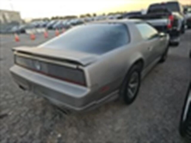 1984 Pontiac Firebird Trans Am 3rd Gen - Image 17 of 18