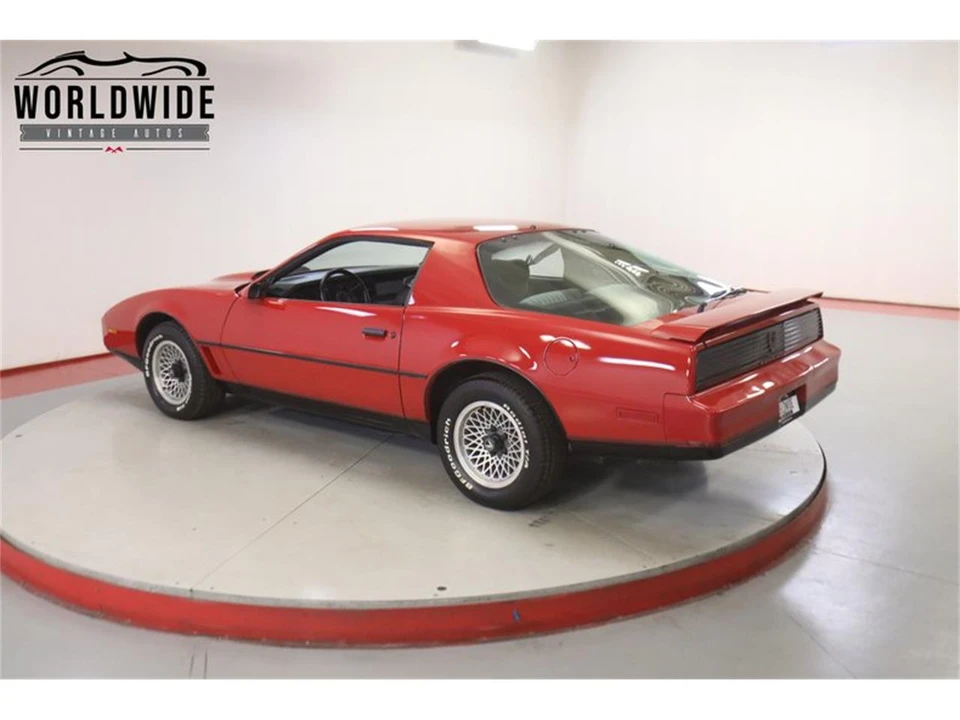 1984 Pontiac Firebird Trans Am 3rd Gen - Image 5 of 31