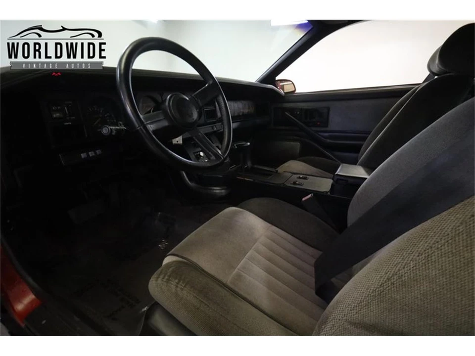 1984 Pontiac Firebird Trans Am 3rd Gen - Image 30 of 31