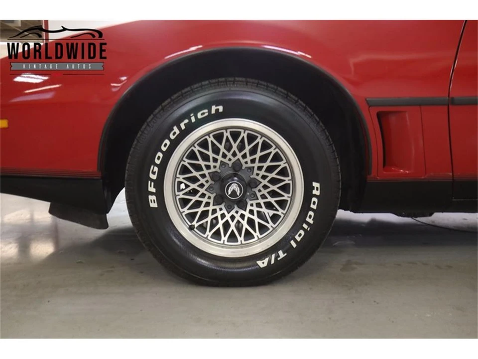 1984 Pontiac Firebird Trans Am 3rd Gen - Image 12 of 31