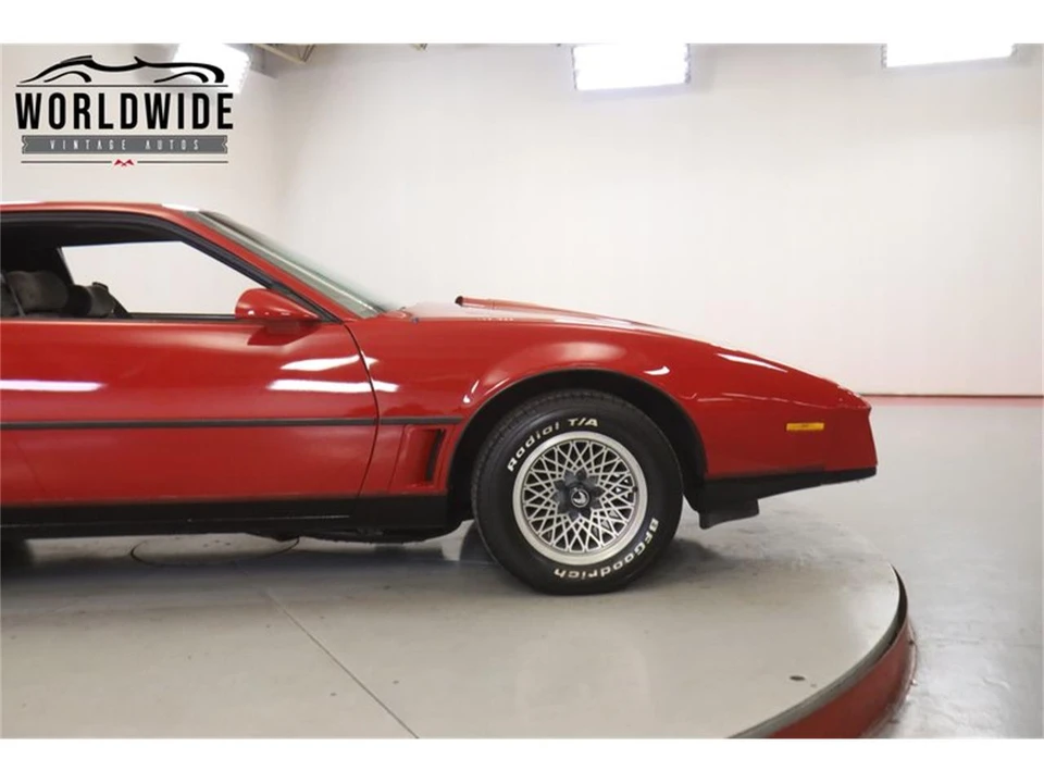 1984 Pontiac Firebird Trans Am 3rd Gen - Image 8 of 31
