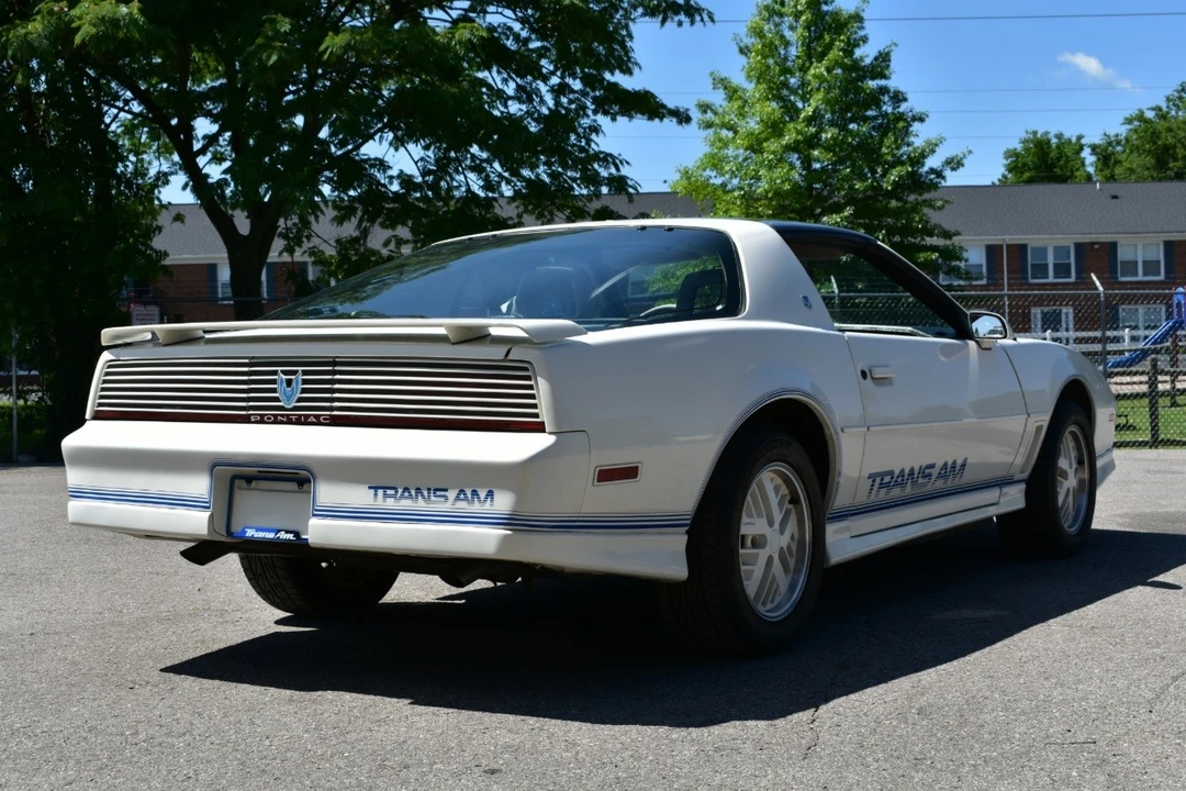 1984 Pontiac Firebird Trans Am 3rd Gen - Image 5 of 12