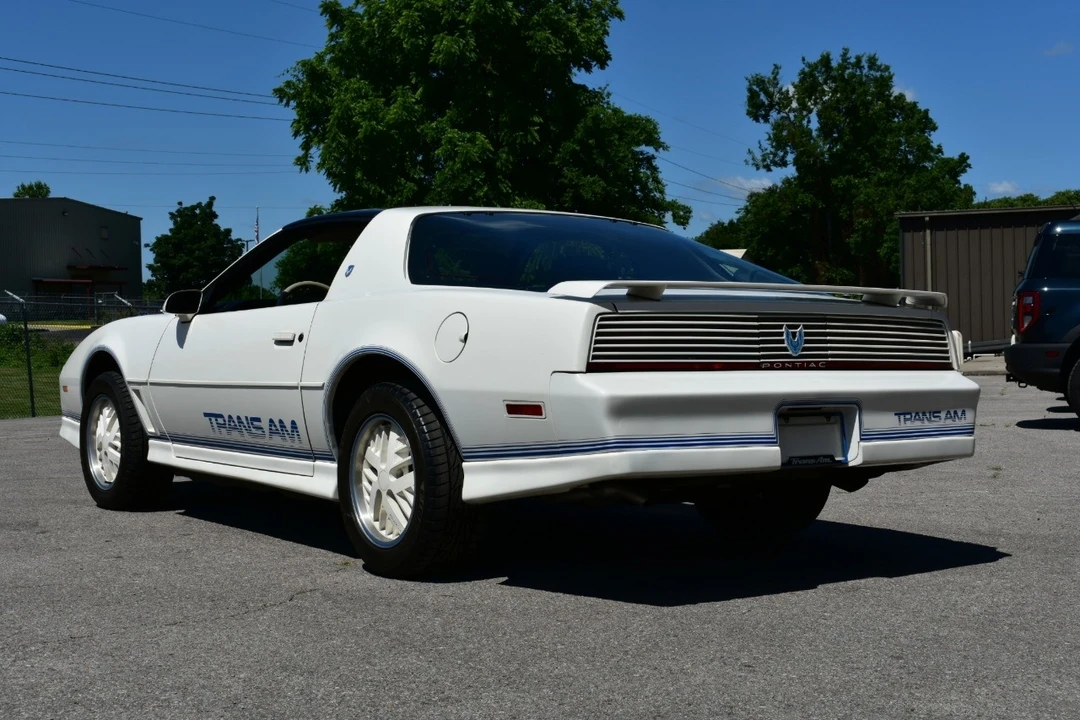 1984 Pontiac Firebird Trans Am 3rd Gen - Image 4 of 12