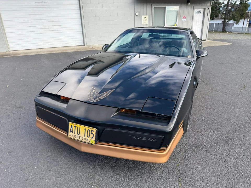 1984 Pontiac Firebird Trans Am 3rd Gen - Image 20 of 31